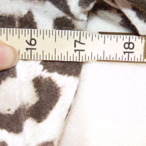 Chicos Blouse Womens Size 0 Cheetah Crew Neck 3/4 length Sleeves AnimalTop - Picture 5 of 6